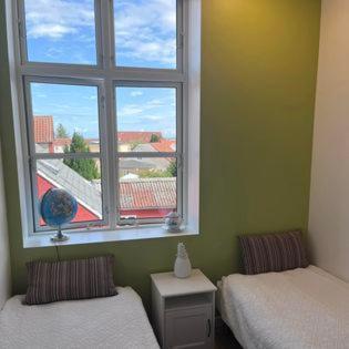Den Lille Skole - Ferie Pa Aero I Marstal By - Vaerelser Hotel Eksteriør billede